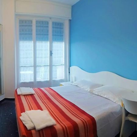 Albergo Belvedere Албисола Марина Екстериор снимка