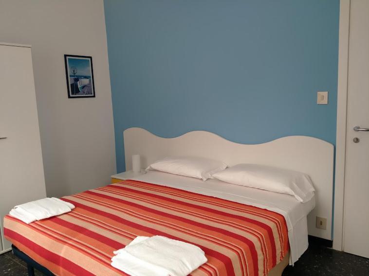 Albergo Belvedere Албисола Марина Екстериор снимка