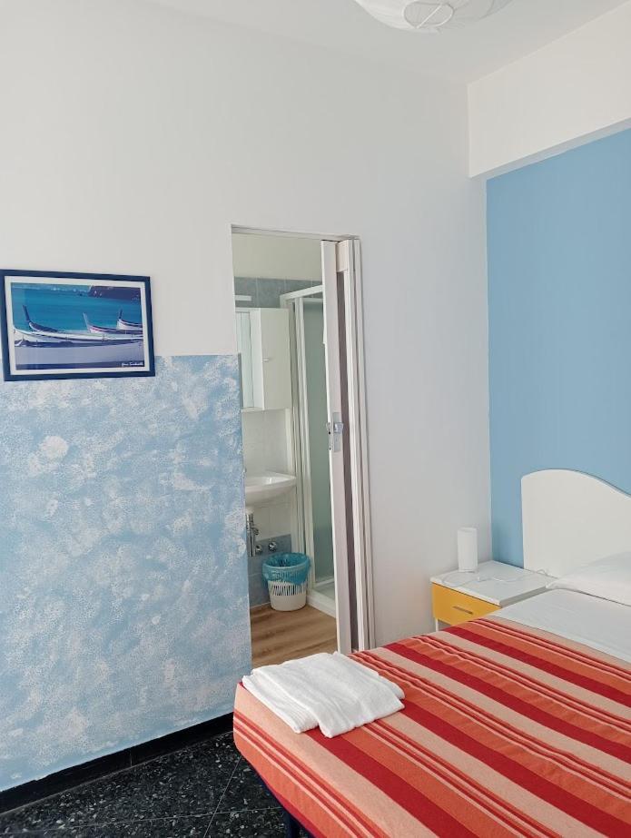 Albergo Belvedere Албисола Марина Екстериор снимка